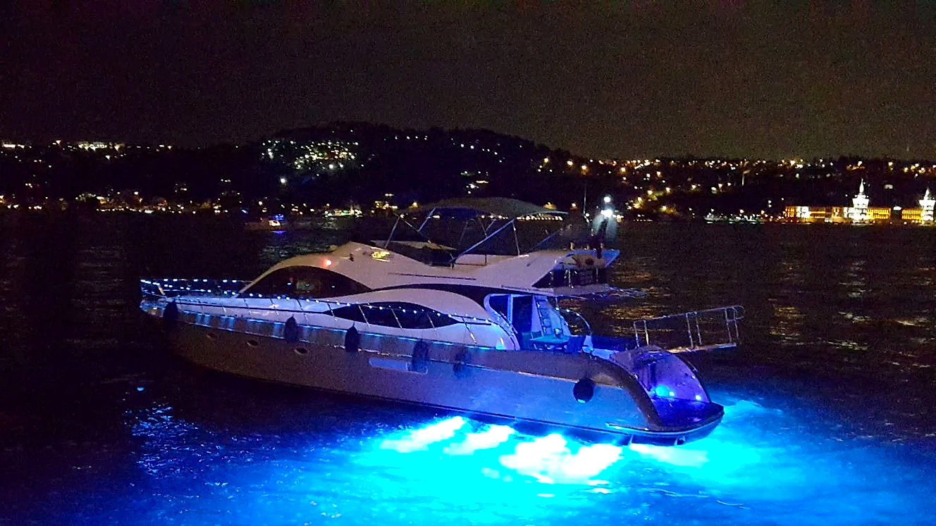 İstanbul Romantik Yat Turları ve Evlilik Teklifi Fikirleri